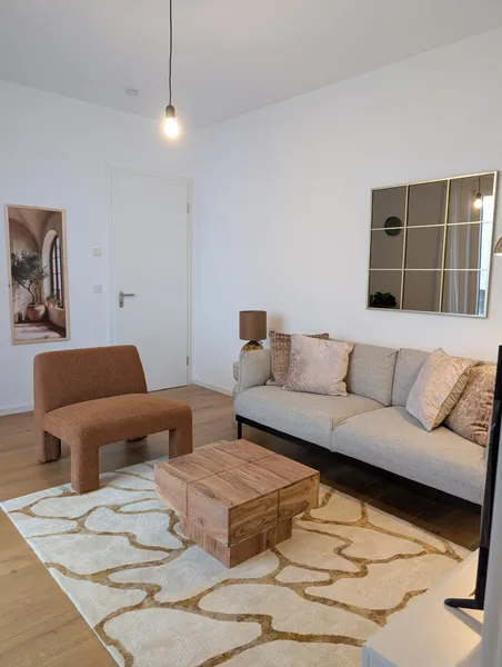 Möblierte 2-Zimmer-Neubauwohnung mit Balkon — photo 1